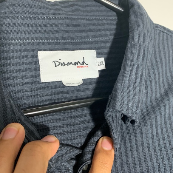 Diamond Supply Co Button front with sweater bottom - Picture 3 of 5